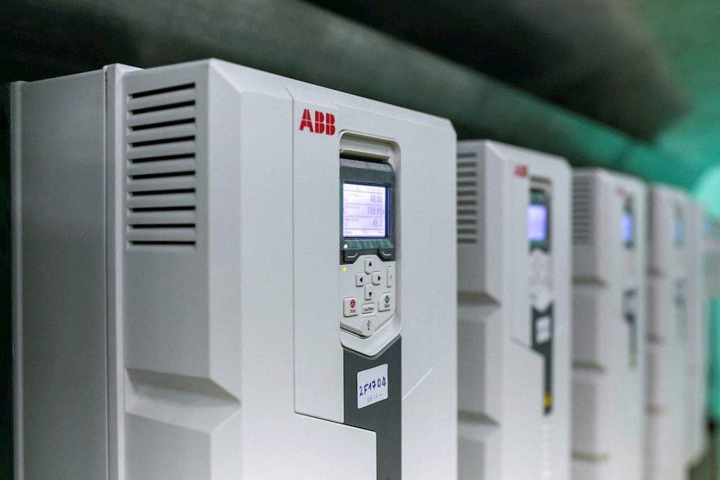 Jual Inverter ABB Original di Indonesia
